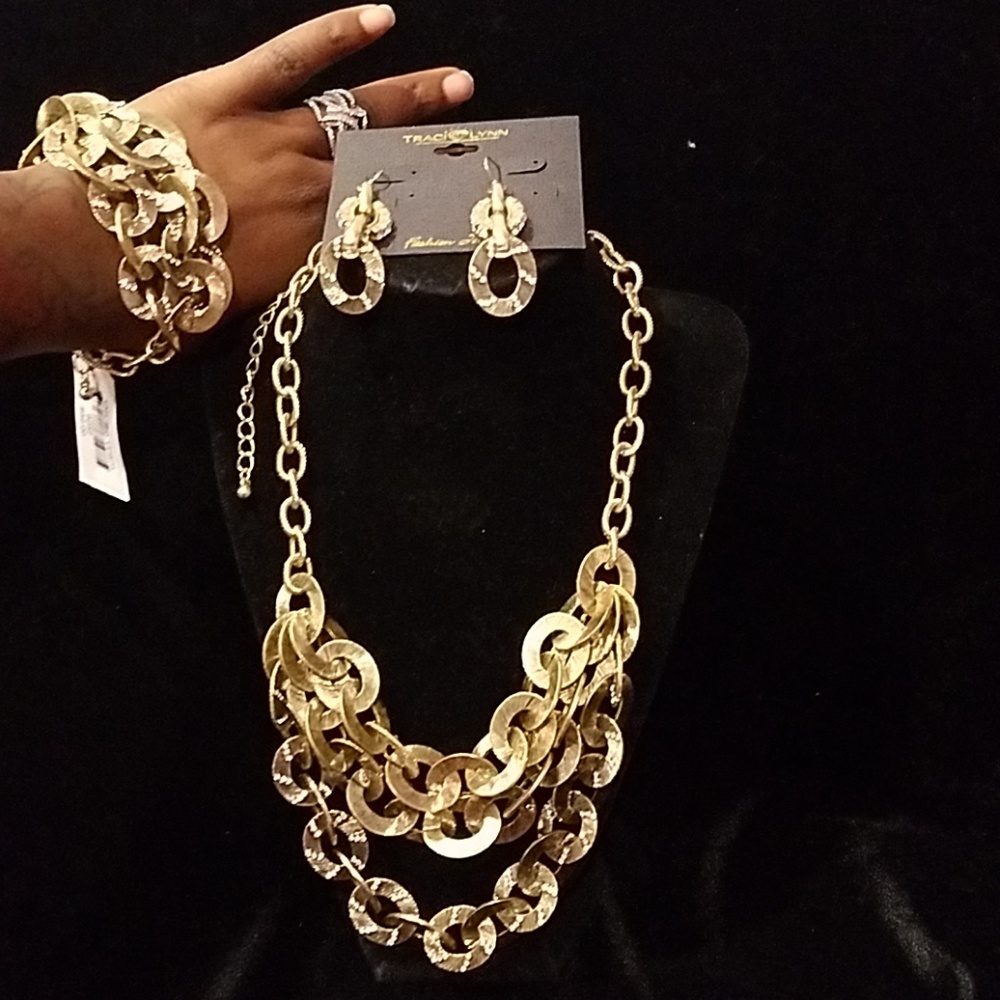 Brand New Jewelry Set